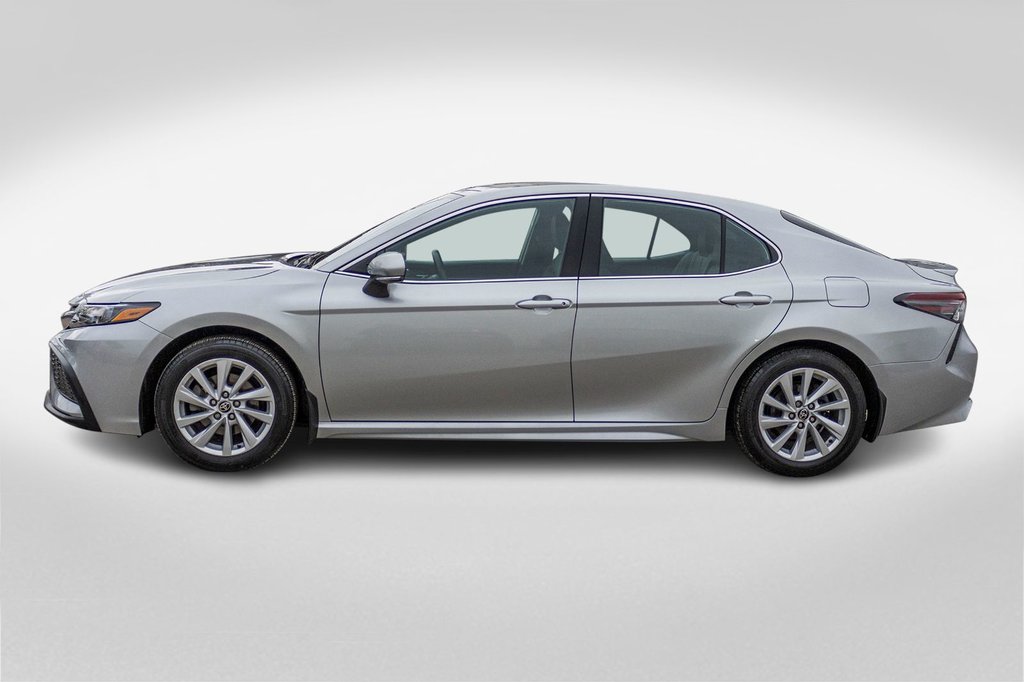 Toyota Camry SE AWD **CUIR+CARPLAY+CAMÉRA+MAG** 2023 à Saint-Jérôme, Québec - 3 - w1024h768px