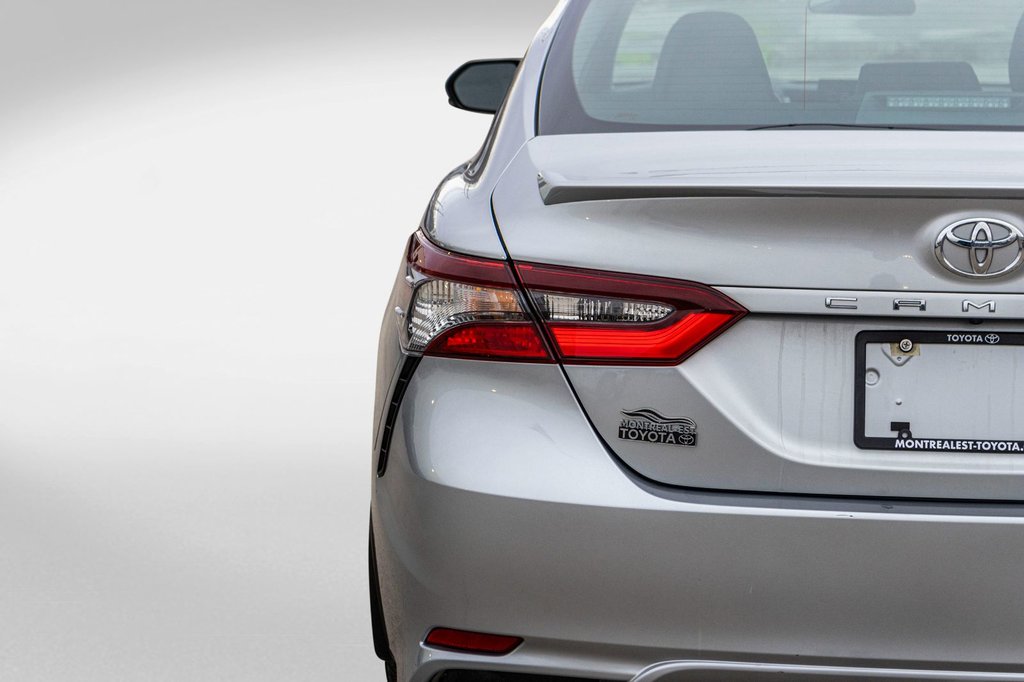 Toyota Camry SE AWD **CUIR+CARPLAY+CAMÉRA+MAG** 2023 à Saint-Jérôme, Québec - 28 - w1024h768px