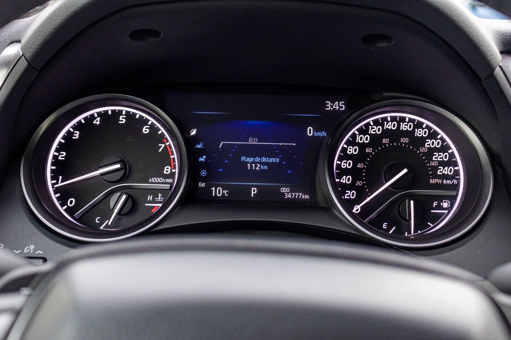 Toyota Camry SE AWD **CUIR+CARPLAY+CAMÉRA+MAG** 2023 à Saint-Jérôme, Québec - 17 - w1024h768px