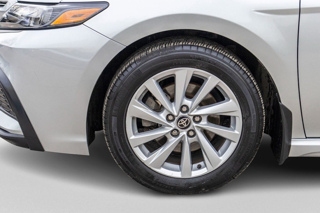 Toyota Camry SE AWD **CUIR+CARPLAY+CAMÉRA+MAG** 2023 à Saint-Jérôme, Québec - 33 - w1024h768px