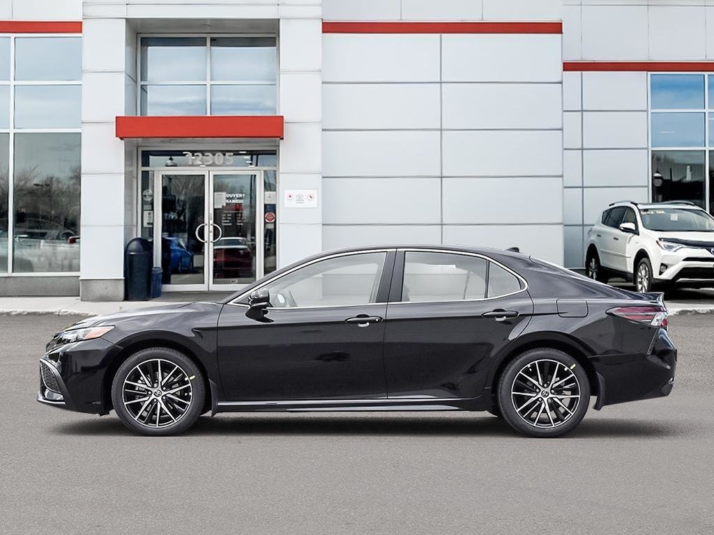 2024  Camry SE in Charlemagne, Quebec - 3 - w1024h768px