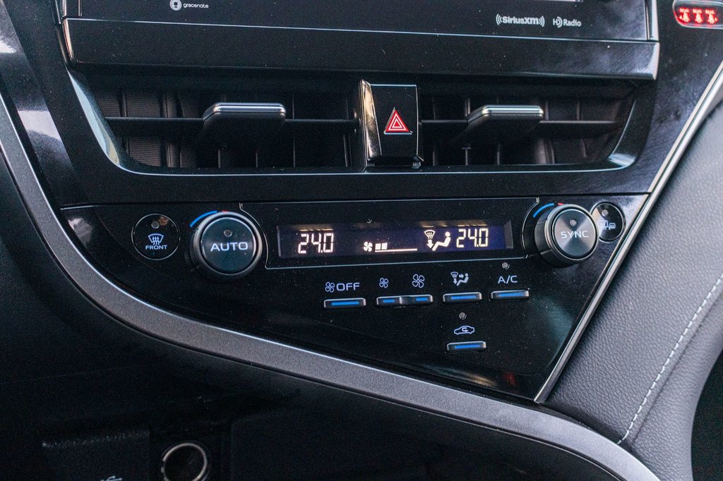 2024 Toyota Camry SE in Charlemagne, Quebec - 14 - w1024h768px