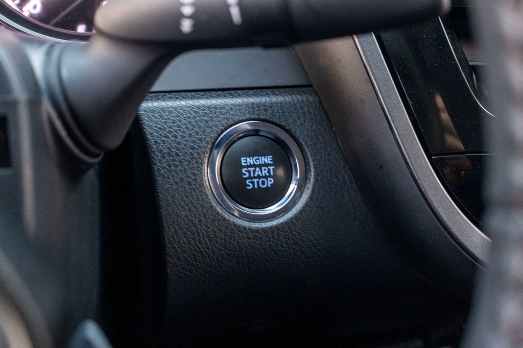 2024 Toyota Camry SE in Charlemagne, Quebec - 19 - w1024h768px