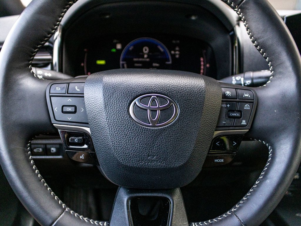 2025 Toyota Camry SE AMÉLIORÉ AWD **JAMAIS ACCIDENTÉ+TOIT+MAG+CUIR** in Saint-Jérôme, Quebec - 10 - w1024h768px