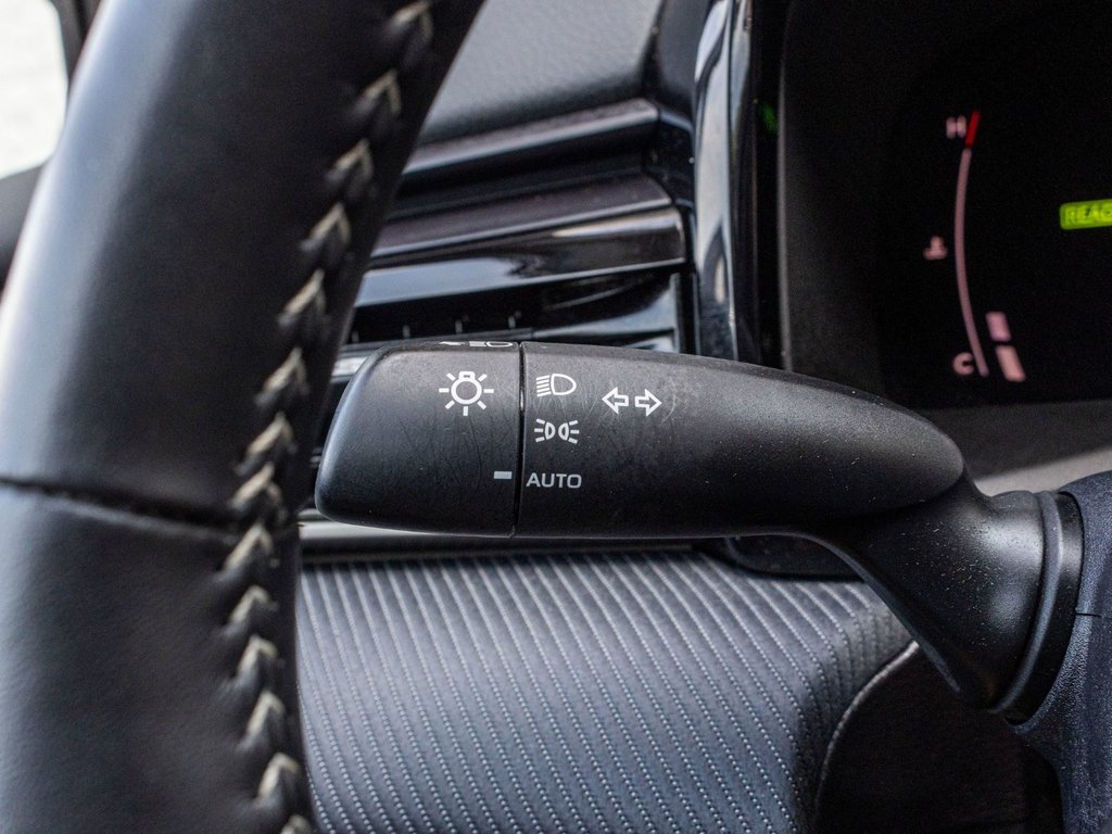 2025 Toyota Camry SE AMÉLIORÉ AWD **JAMAIS ACCIDENTÉ+TOIT+MAG+CUIR** in Saint-Jérôme, Quebec - 20 - w1024h768px