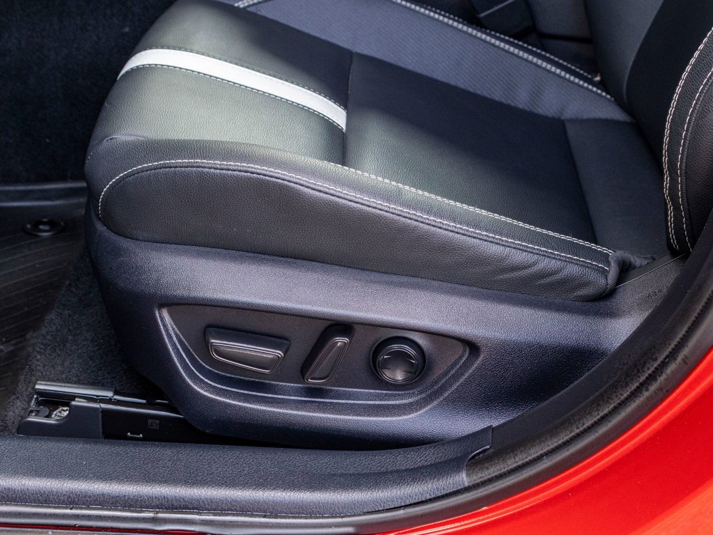 2025 Toyota Camry SE AMÉLIORÉ AWD **JAMAIS ACCIDENTÉ+TOIT+MAG+CUIR** in Saint-Jérôme, Quebec - 26 - w1024h768px
