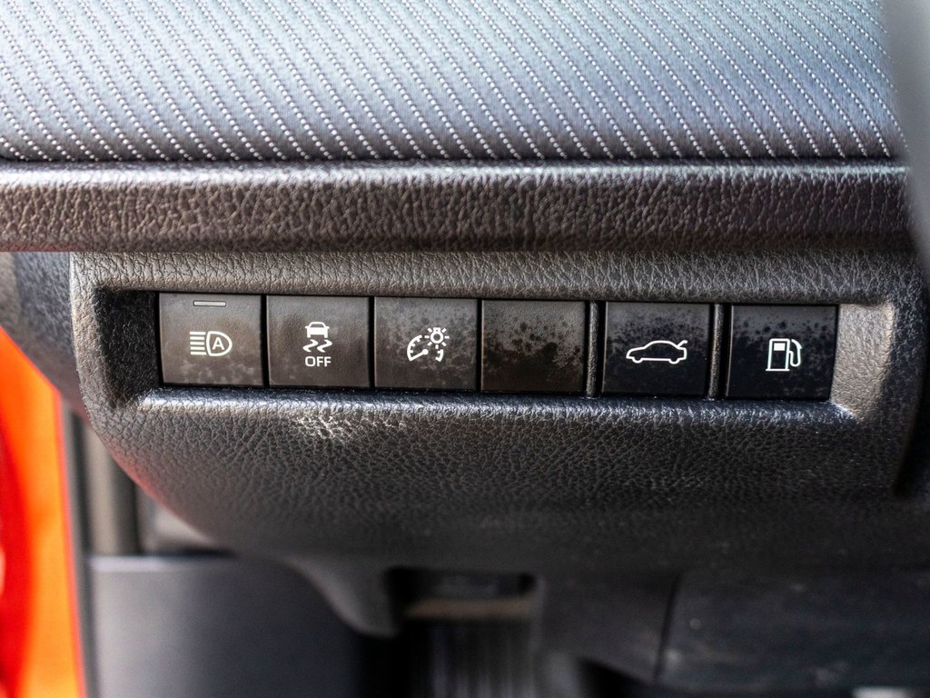 2025 Toyota Camry SE AMÉLIORÉ AWD **JAMAIS ACCIDENTÉ+TOIT+MAG+CUIR** in Saint-Jérôme, Quebec - 23 - w1024h768px