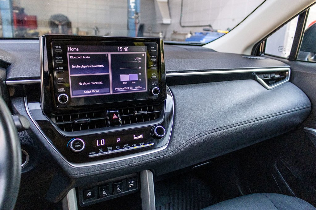 Toyota COROLLA CROSS LE **JAMAIS ACCIDENTÉ+CARPLAY+CAMÉRA+MAG** 2022 à Charlemagne, Québec - 12 - w1024h768px