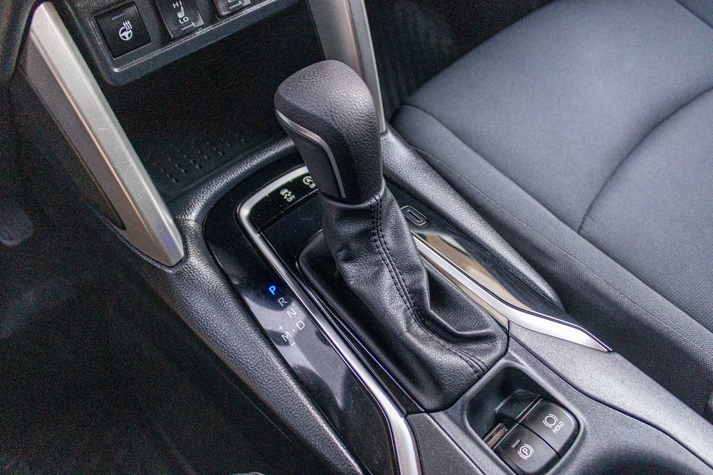 Toyota COROLLA CROSS LE **JAMAIS ACCIDENTÉ+CARPLAY+CAMÉRA+MAG** 2022 à Charlemagne, Québec - 15 - w1024h768px