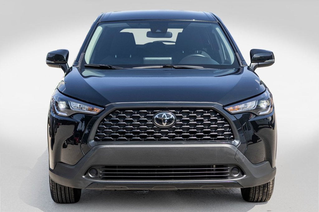 Toyota COROLLA CROSS LE **JAMAIS ACCIDENTÉ+CARPLAY+CAMÉRA+MAG** 2022 à Charlemagne, Québec - 2 - w1024h768px