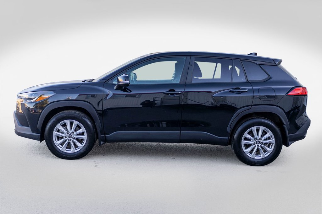 2022 Toyota Corolla Cross LE AWD **JAMAIS ACCIDENTÉ+CARPLAY+CAMÉRA+MAG** in Charlemagne, Quebec - 3 - w1024h768px