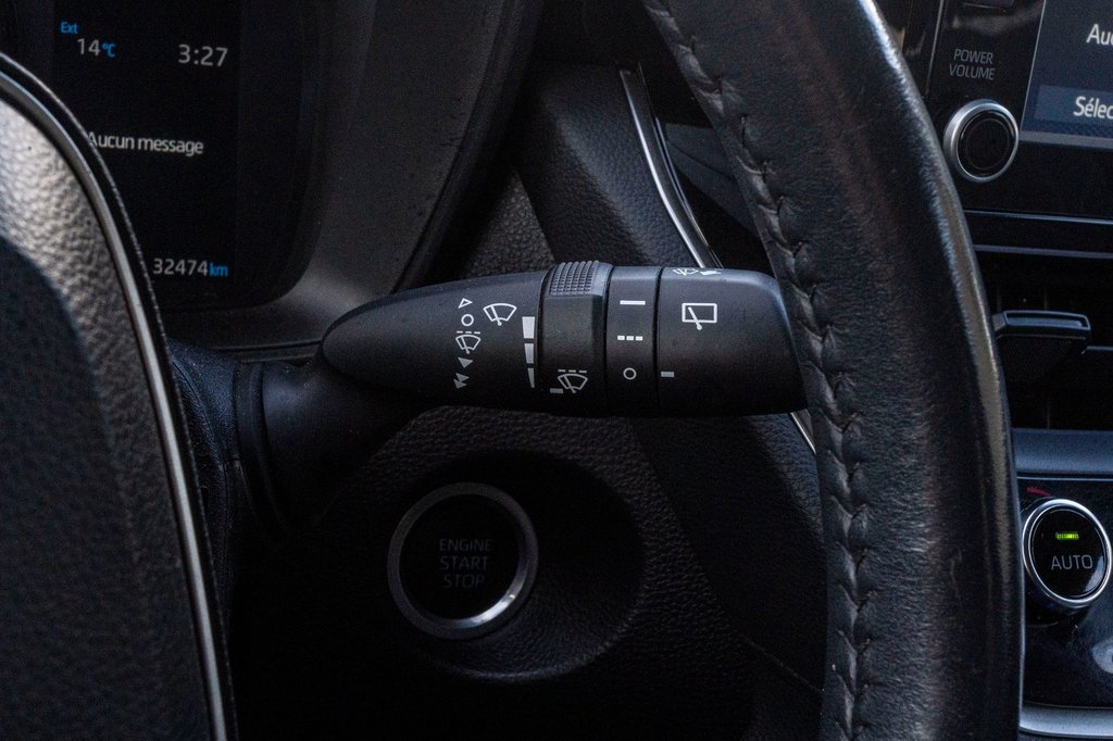 2022 Toyota Corolla Cross LE AWD **JAMAIS ACCIDENTÉ+CARPLAY+CAMÉRA+MAG** in Charlemagne, Quebec - 17 - w1024h768px