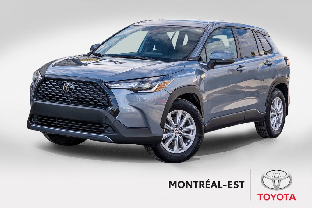 2022 Toyota Corolla Cross LE AWD **JAMAIS ACCIDENTÉ+CARPLAY+CAMÉRA+MAG** in Charlemagne, Quebec - 1 - w1024h768px