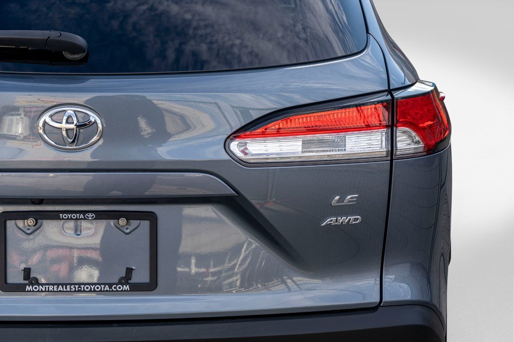 2022 Toyota Corolla Cross LE AWD **JAMAIS ACCIDENTÉ+CARPLAY+CAMÉRA+MAG** in Charlemagne, Quebec - 23 - w1024h768px