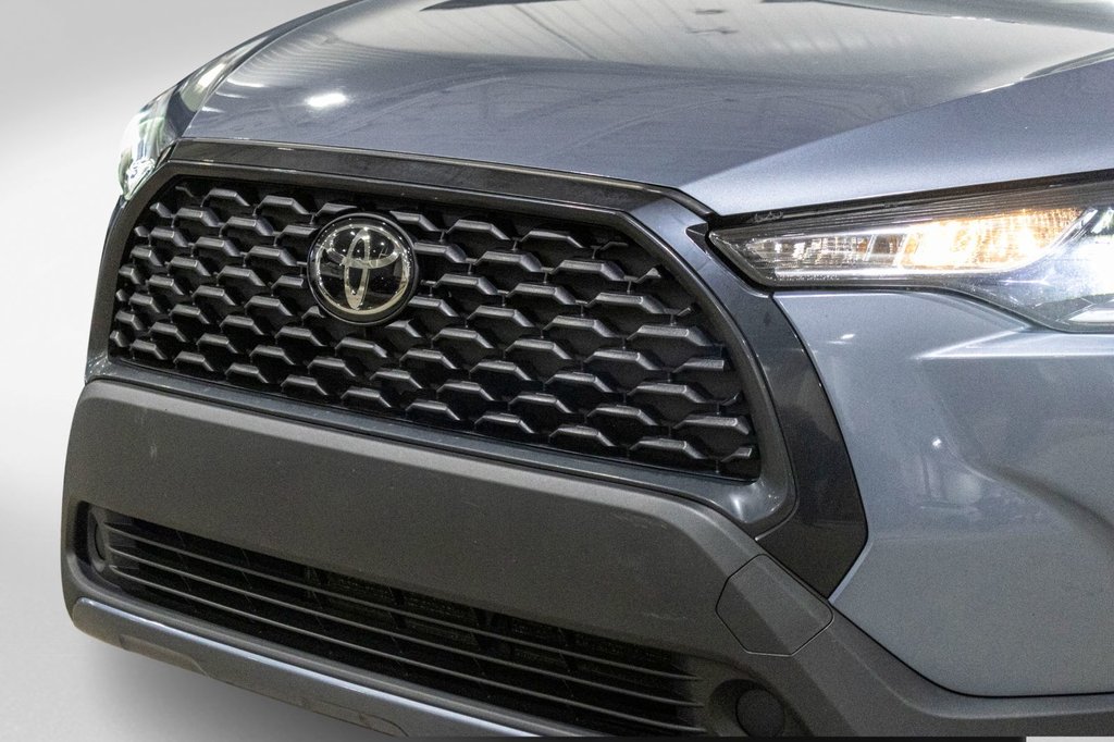 Toyota Corolla Cross LE AWD PREMIUM **JAMAIS ACCIDENTÉ+TOIT+MAG** 2022 à Charlemagne, Québec - 35 - w1024h768px