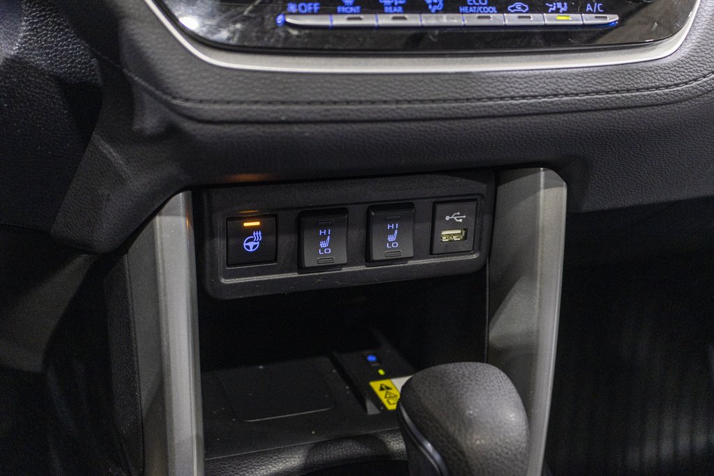 Toyota Corolla Cross LE AWD PREMIUM **JAMAIS ACCIDENTÉ+TOIT+MAG** 2022 à Charlemagne, Québec - 16 - w1024h768px