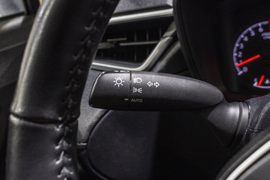 Toyota Corolla Cross LE AWD PREMIUM **JAMAIS ACCIDENTÉ+TOIT+MAG** 2022 à Charlemagne, Québec - 21 - w1024h768px