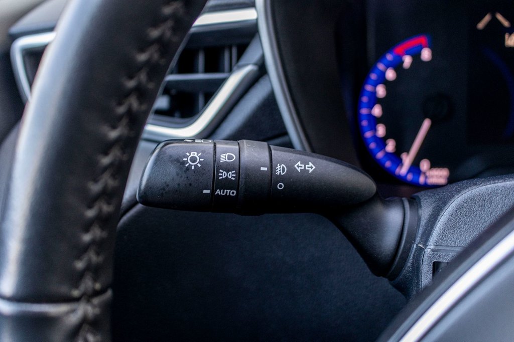 Toyota Corolla Cross XLE AWD **JAMAIS ACCIDENTÉ+CUIR+TOIT+JBL+CARPLAY** 2022 à Saint-Jérôme, Québec - 19 - w1024h768px