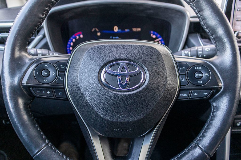 Toyota Corolla Cross XLE AWD **JAMAIS ACCIDENTÉ+CUIR+TOIT+JBL+CARPLAY** 2022 à Saint-Jérôme, Québec - 10 - w1024h768px