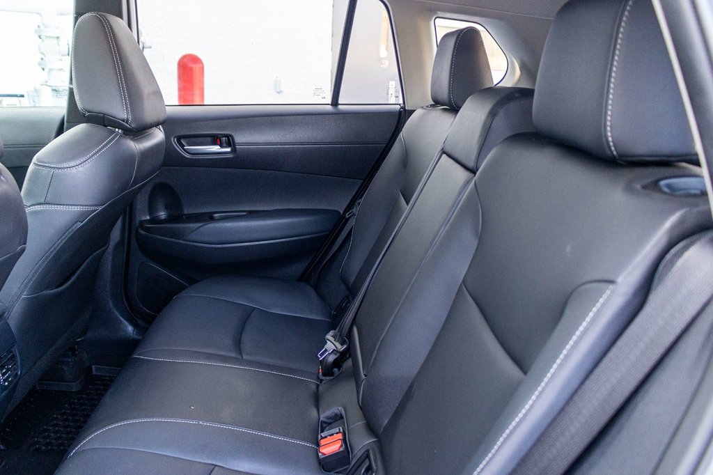 Toyota Corolla Cross XLE AWD **JAMAIS ACCIDENTÉ+CUIR+TOIT+JBL+CARPLAY** 2022 à Saint-Jérôme, Québec - 31 - w1024h768px