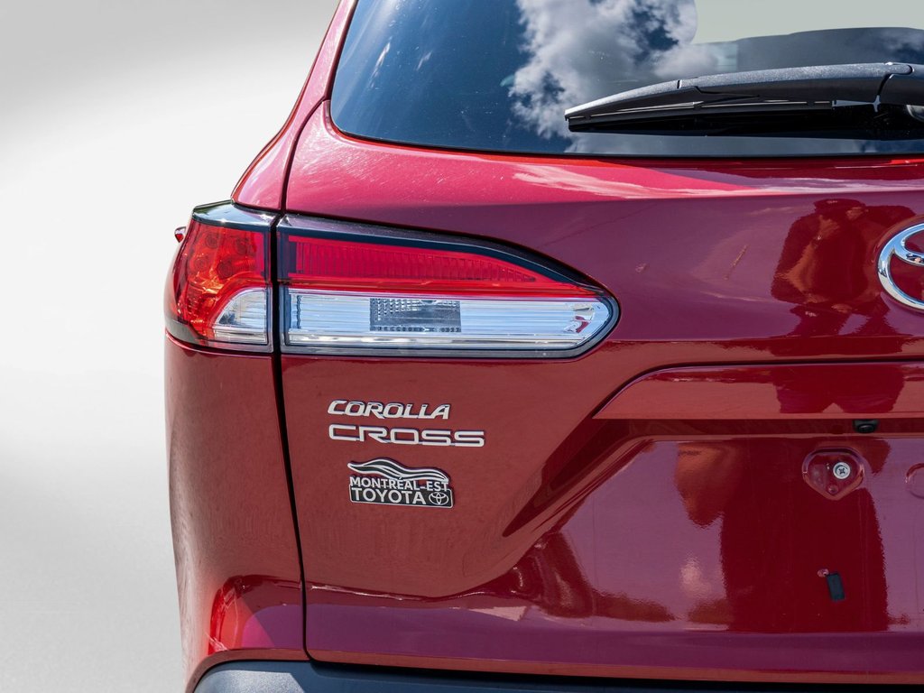 2022 Toyota Corolla Cross LE AWD**JAMAIS ACCIDENTÉ + SIÈGES AVANT CHAUFFANTS in Saint-Jérôme, Quebec - 25 - w1024h768px