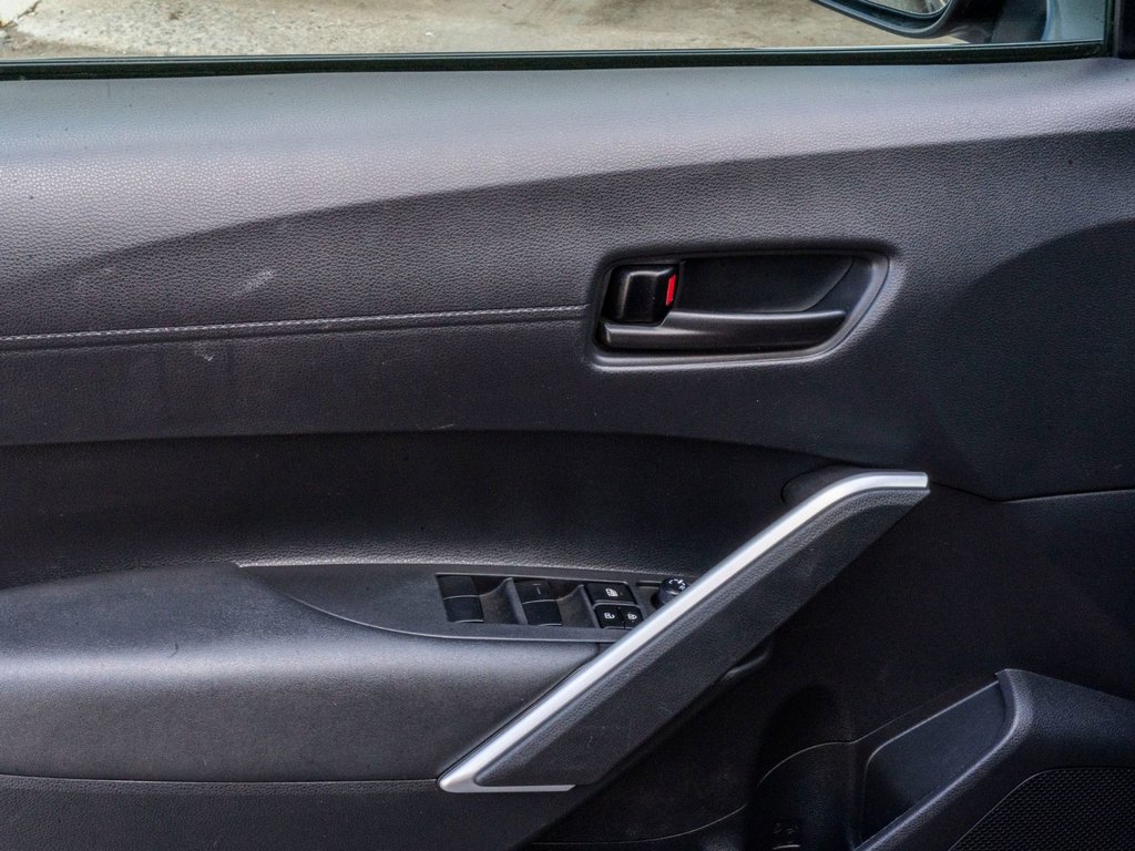 2022 Toyota Corolla Cross LE AWD**JAMAIS ACCIDENTÉ + SIÈGES AVANT CHAUFFANTS in Saint-Jérôme, Quebec - 21 - w1024h768px