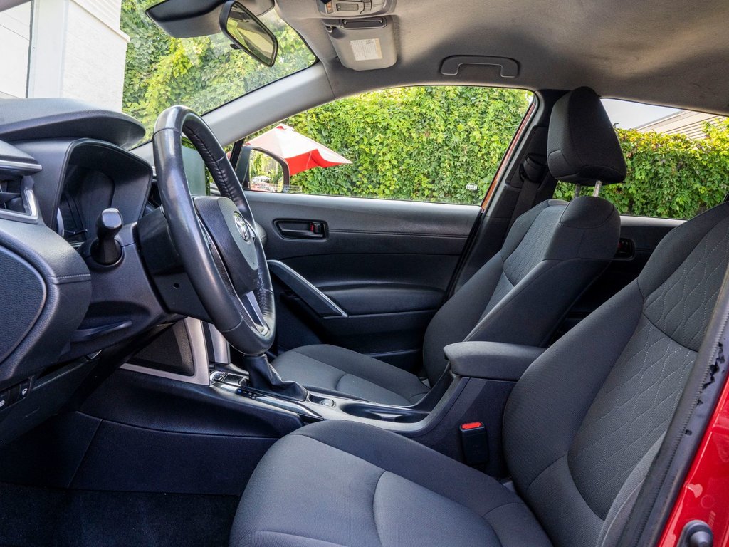 2022 Toyota Corolla Cross LE AWD**JAMAIS ACCIDENTÉ + SIÈGES AVANT CHAUFFANTS in Saint-Jérôme, Quebec - 19 - w1024h768px
