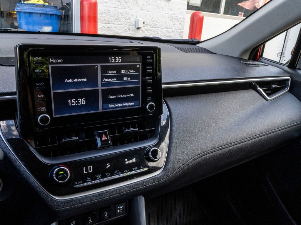 2022 Toyota Corolla Cross LE AWD**JAMAIS ACCIDENTÉ + SIÈGES AVANT CHAUFFANTS in Saint-Jérôme, Quebec - 11 - w1024h768px