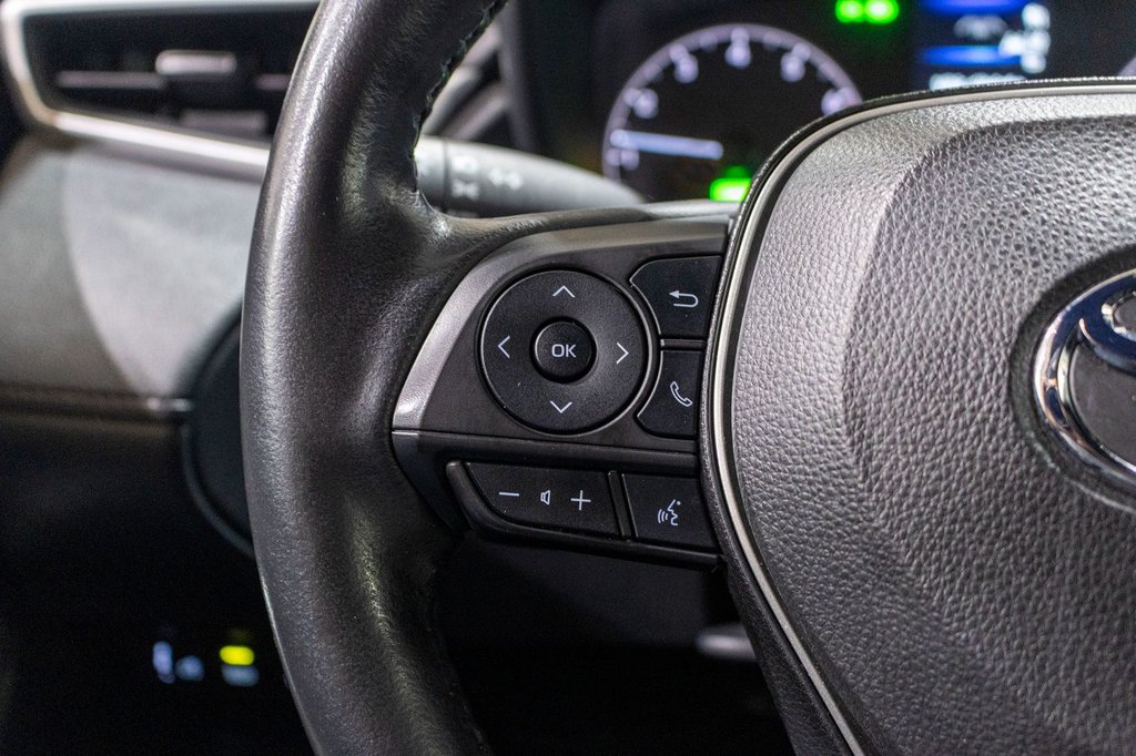 Toyota Corolla Cross hybride 2023 à Charlemagne, Québec - 10 - w1024h768px