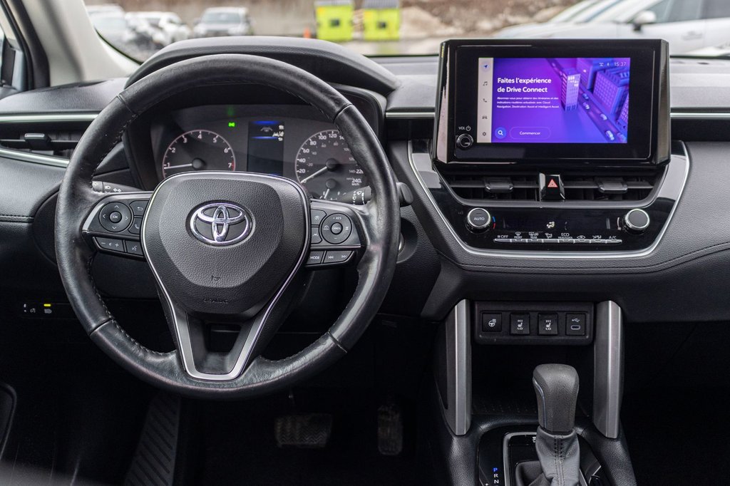 Toyota Corolla Cross LE AWD **JAMAIS ACCIDENTÉ+CARPLAY+CAMÉRA** 2023 à Charlemagne, Québec - 8 - w1024h768px