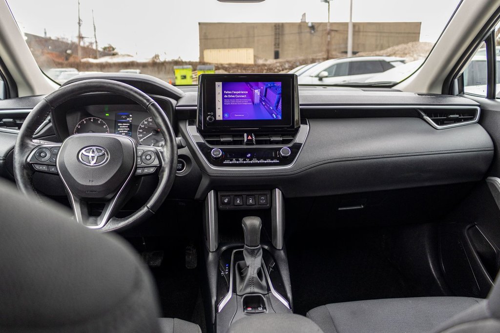 Toyota Corolla Cross LE AWD **JAMAIS ACCIDENTÉ+CARPLAY+CAMÉRA** 2023 à Charlemagne, Québec - 23 - w1024h768px