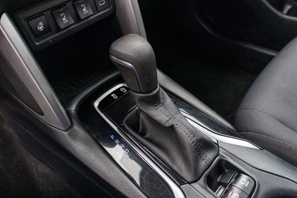 Toyota Corolla Cross LE AWD **JAMAIS ACCIDENTÉ+CARPLAY+CAMÉRA** 2023 à Charlemagne, Québec - 15 - w1024h768px