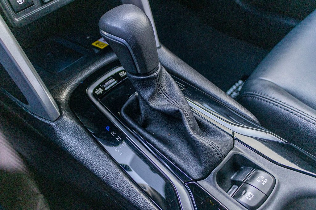Toyota COROLLA CROSS HYBRIDE XSE 2023 à Charlemagne, Québec - 15 - w1024h768px