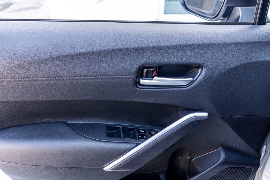 Toyota COROLLA CROSS HYBRIDE XSE 2023 à Charlemagne, Québec - 27 - w1024h768px