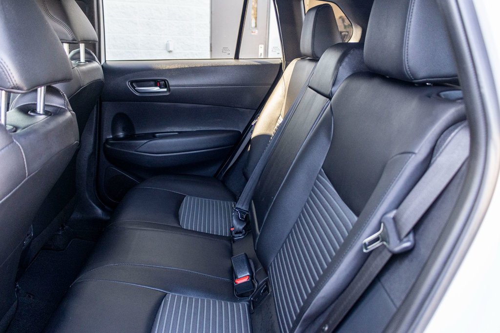 Toyota COROLLA CROSS HYBRIDE XSE 2023 à Charlemagne, Québec - 36 - w1024h768px
