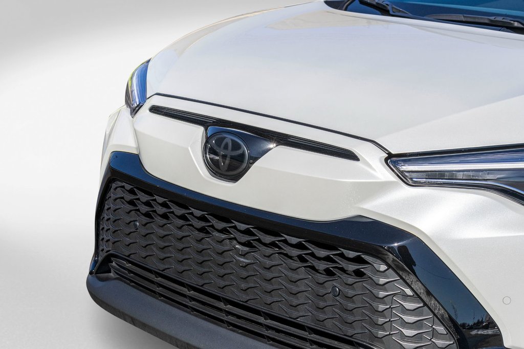 Toyota COROLLA CROSS HYBRIDE XSE 2023 à Charlemagne, Québec - 33 - w1024h768px