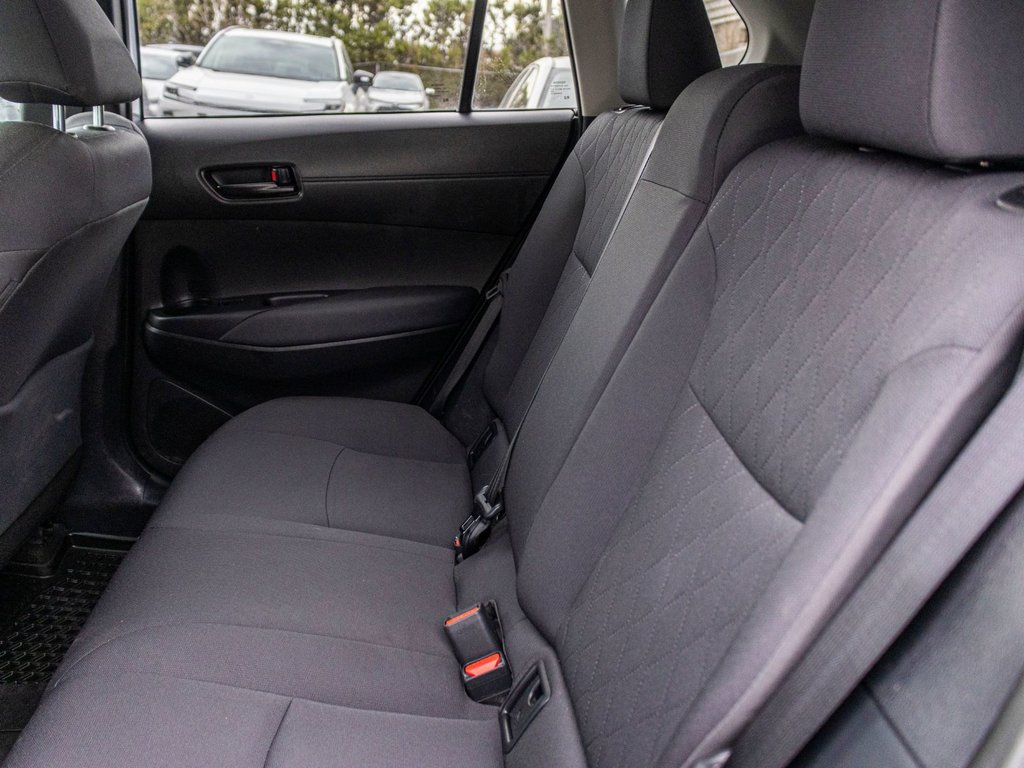 2023 Toyota Corolla Cross LE in Charlemagne, Quebec - 29 - w1024h768px