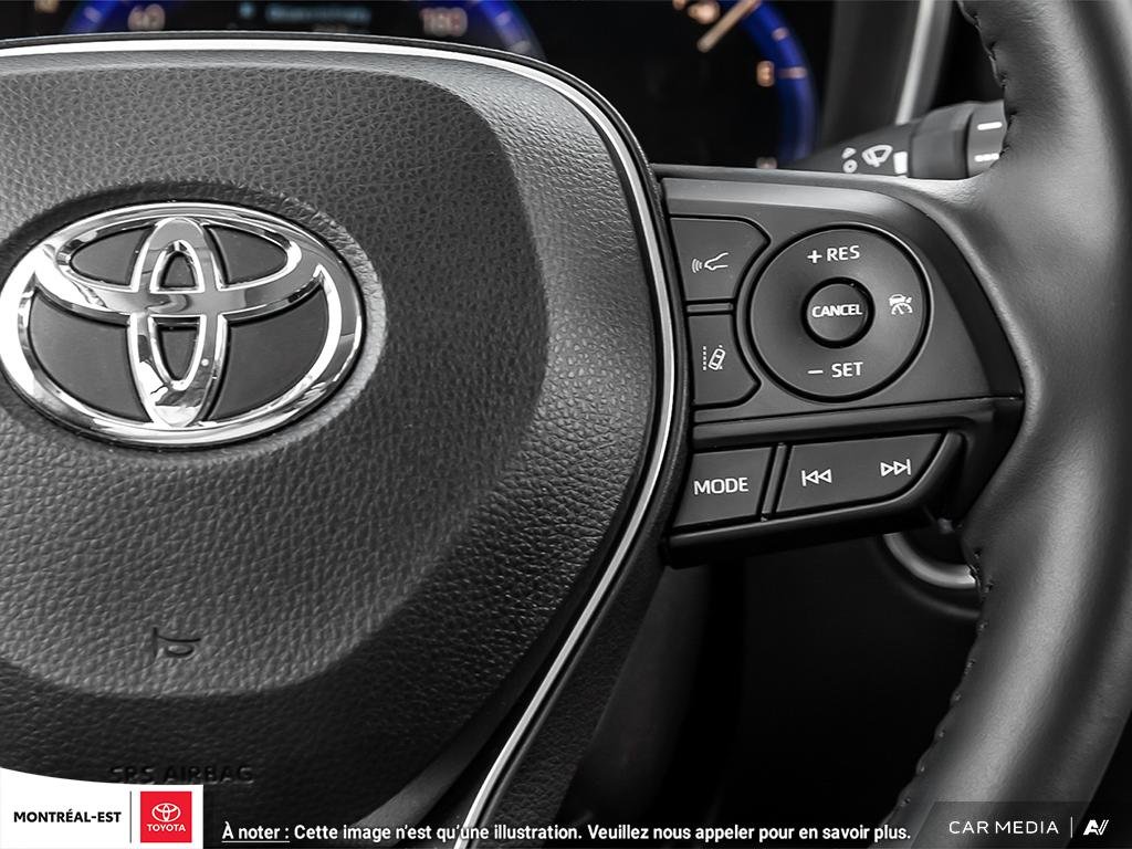 2025 Toyota COROLLA CROSS XLE AWD in Charlemagne, Quebec - 24 - w1024h768px