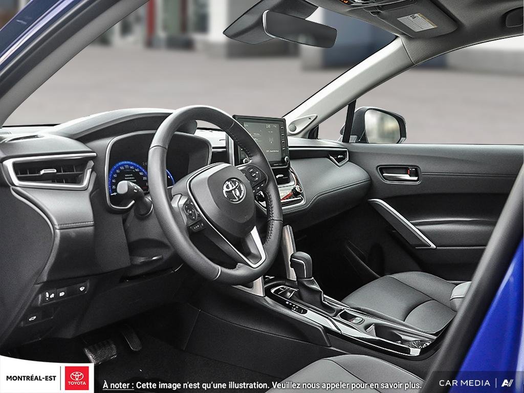 2025 Toyota COROLLA CROSS XLE AWD in Charlemagne, Quebec - 11 - w1024h768px