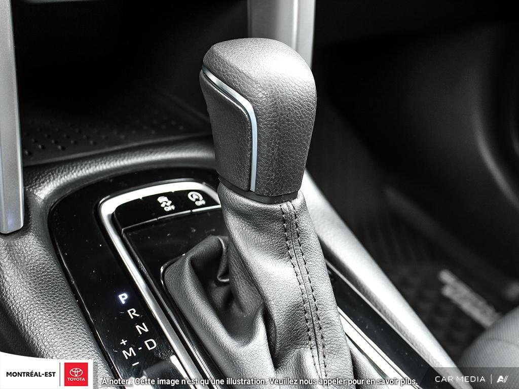 2025 Toyota COROLLA CROSS L FWD in Charlemagne, Quebec - 16 - w1024h768px