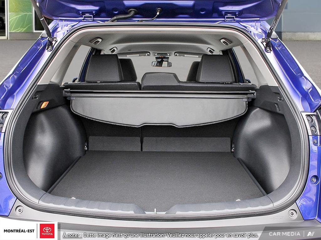 2025 Toyota COROLLA CROSS LE FWD in Charlemagne, Quebec - 7 - w1024h768px