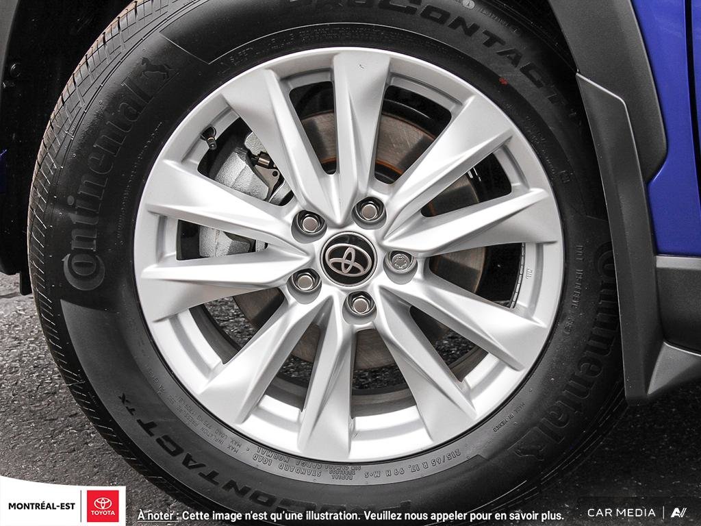 2025 Toyota COROLLA CROSS LE FWD in Charlemagne, Quebec - 8 - w1024h768px
