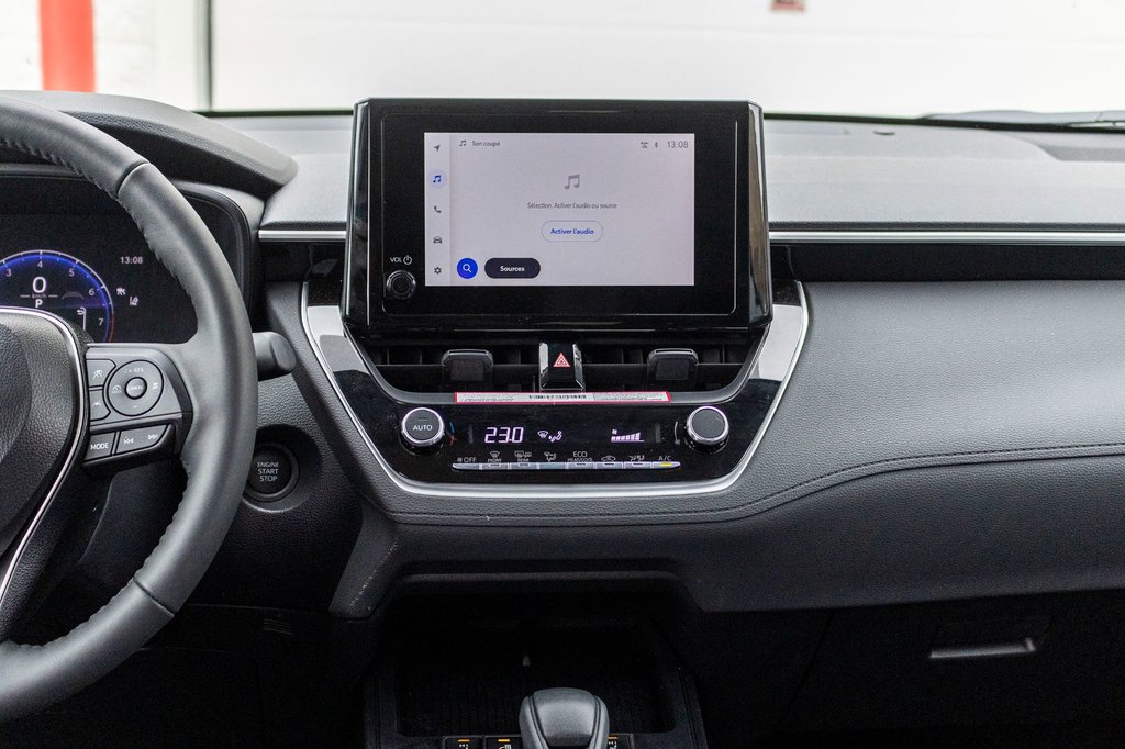 Toyota Corolla Cross LE 2026 à Charlemagne, Québec - 9 - w1024h768px