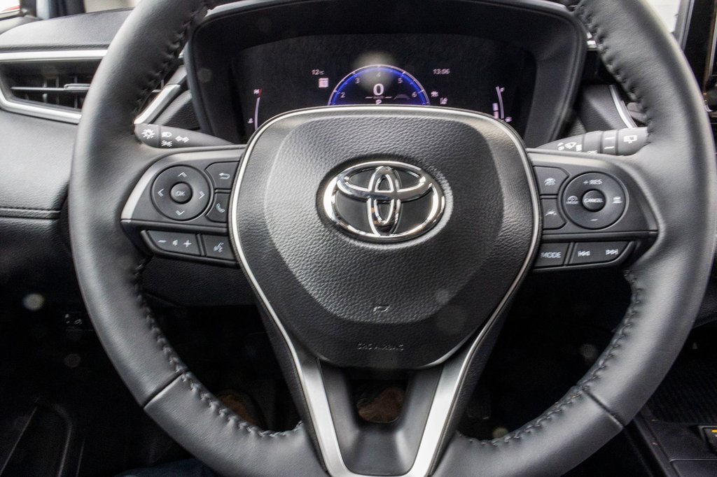 Toyota Corolla Cross LE 2026 à Charlemagne, Québec - 10 - w1024h768px