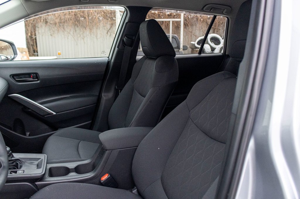 Toyota Corolla Cross LE 2026 à Charlemagne, Québec - 26 - w1024h768px