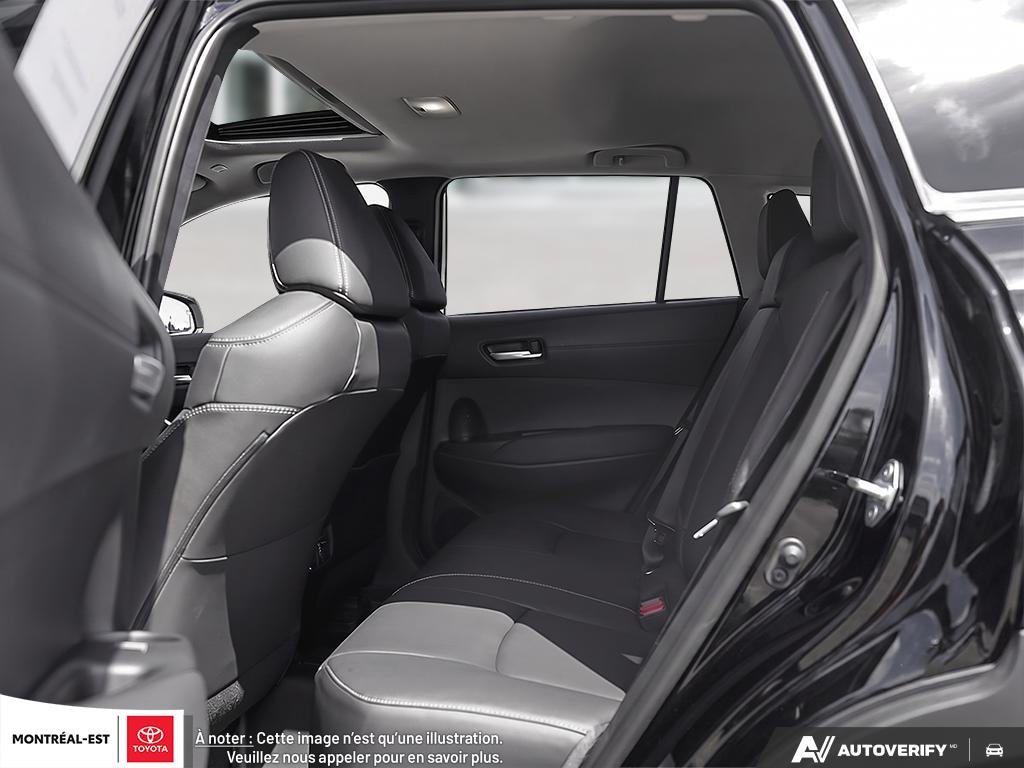2026 Toyota Corolla Cross XLE AWD in Charlemagne, Quebec - 22 - w1024h768px