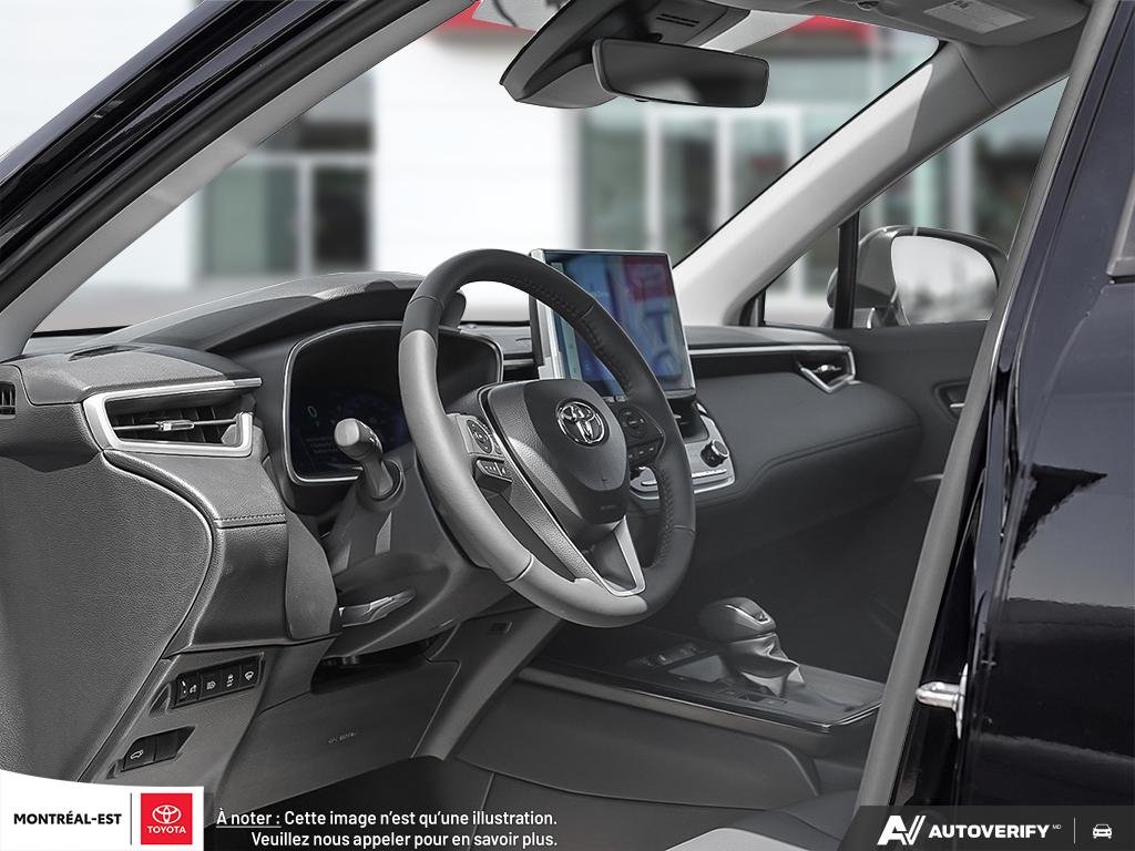 2026 Toyota Corolla Cross XLE AWD in Charlemagne, Quebec - 12 - w1024h768px
