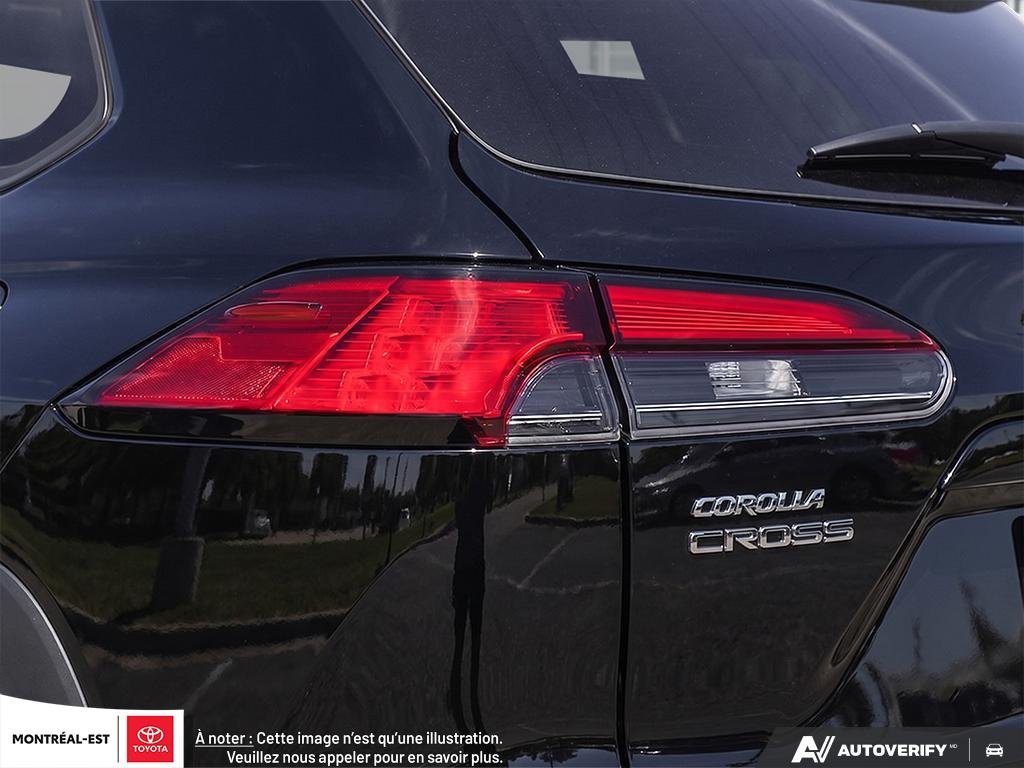 2026 Toyota Corolla Cross XLE AWD in Charlemagne, Quebec - 11 - w1024h768px