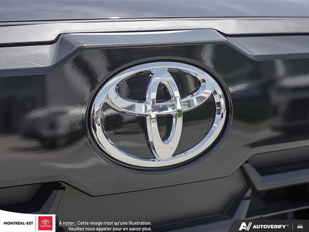 2026 Toyota Corolla Cross XLE AWD in Charlemagne, Quebec - 9 - w1024h768px