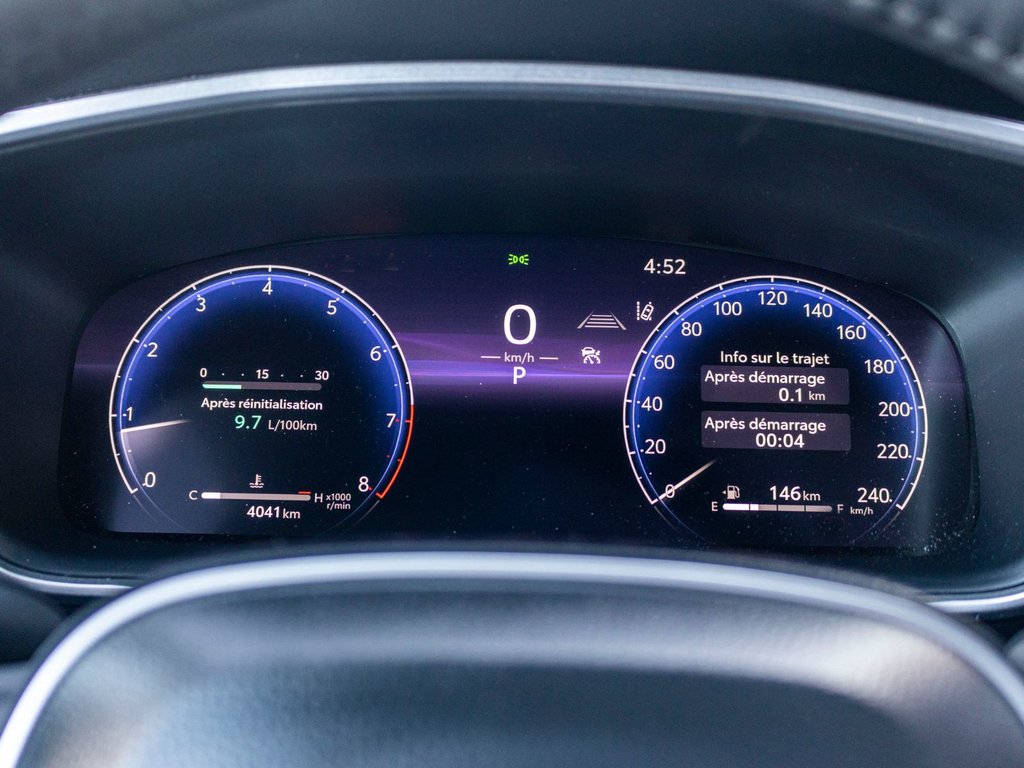 2026 Toyota Corolla Cross XLE AWD **JAMAIS ACCIDENTÉ+TOIT+CUIR+18PO** in Saint-Jérôme, Quebec - 16 - w1024h768px